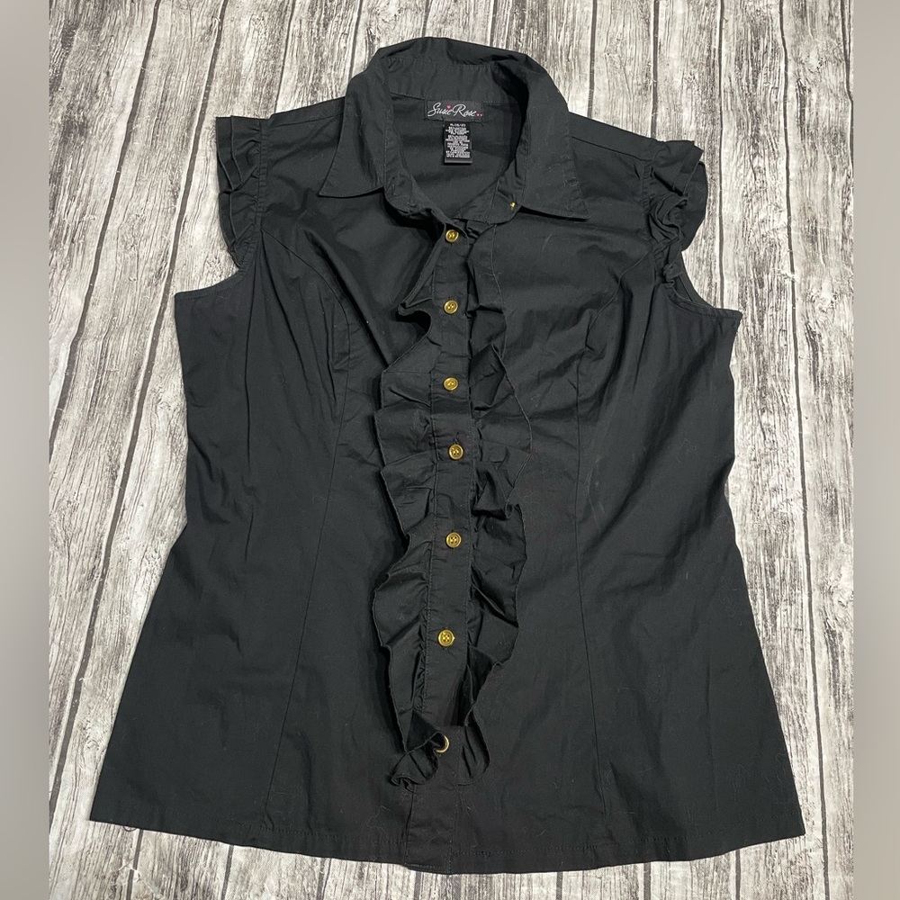 Ladies XL (15/17) Susie Rose Black Sleeveless Button Down Blouse with ruffle cen